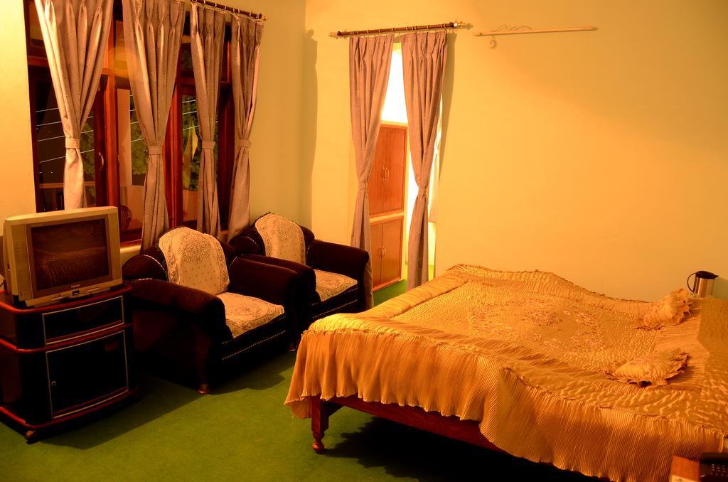 Kalawati Retreat Eco Village Resort Ranikhet Ngoại thất bức ảnh