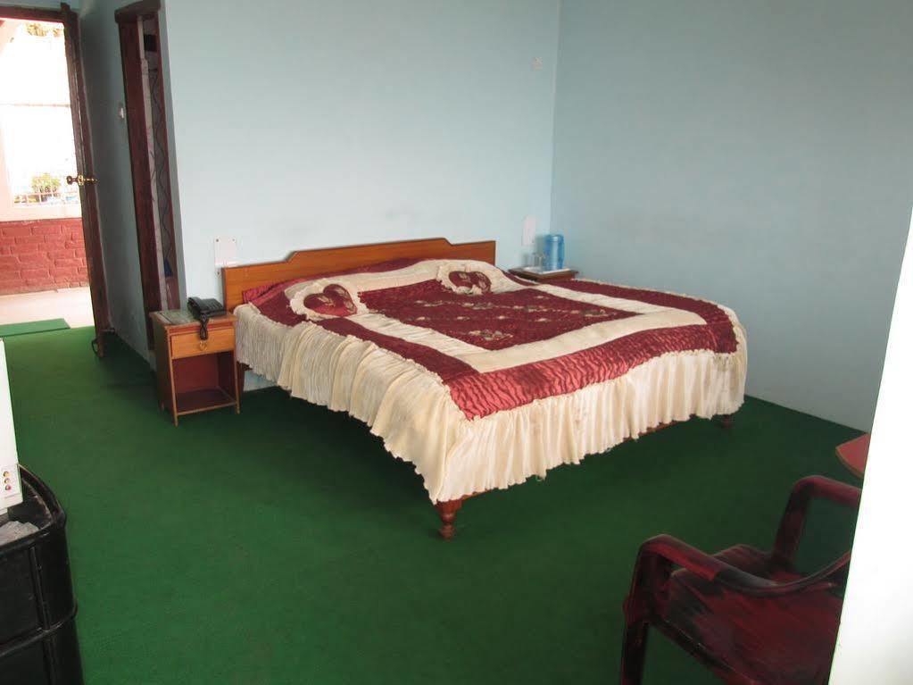 Kalawati Retreat Eco Village Resort Ranikhet Ngoại thất bức ảnh